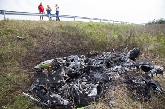 Siêu xe Lamborghini Huracan vừa lên kệ đã cháy thành tro